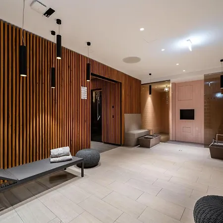 Malerische Kuestennische Mit Sauna